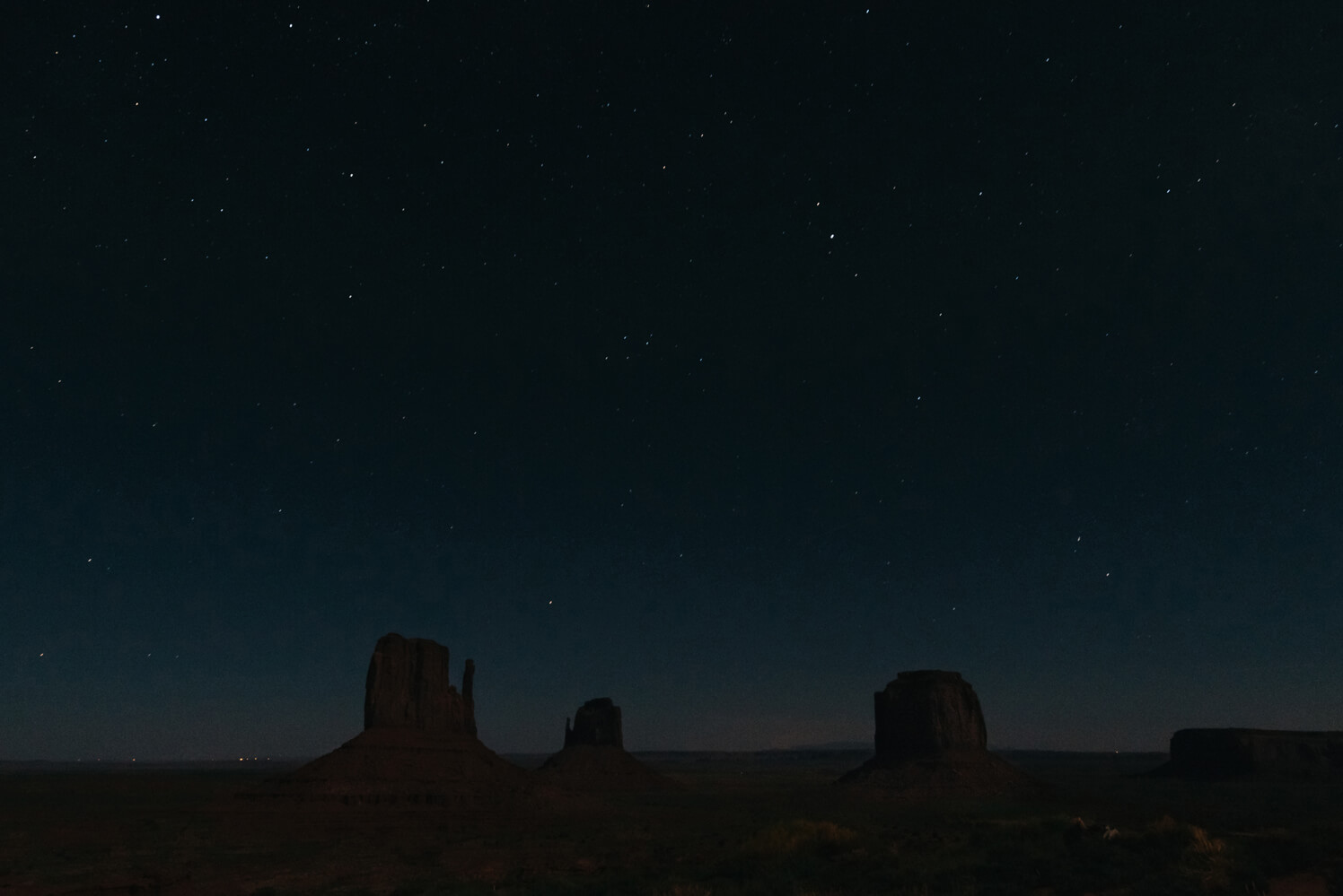 Monument Valley Three Mittens